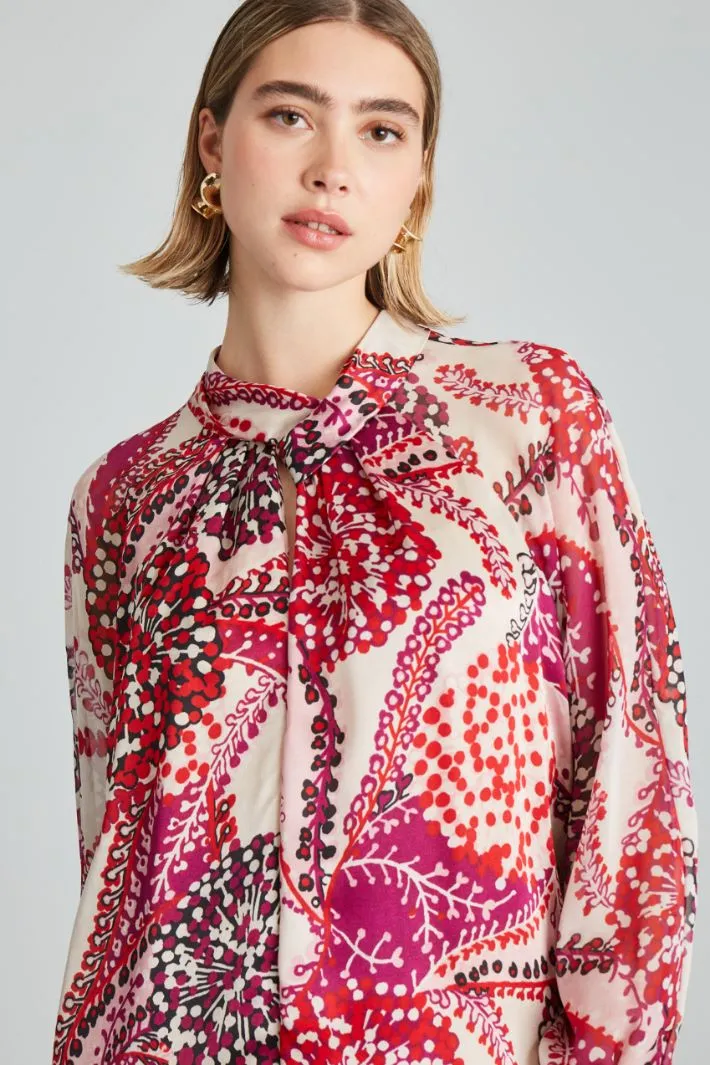 Blusa in raso e georgette
