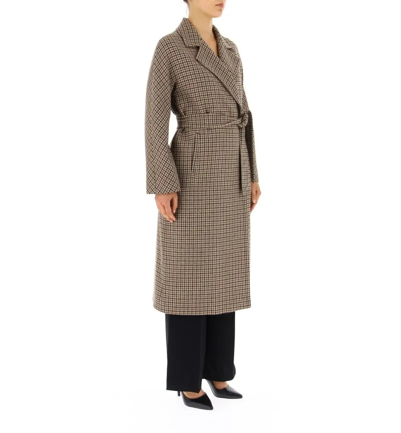 Cappotto con cintura