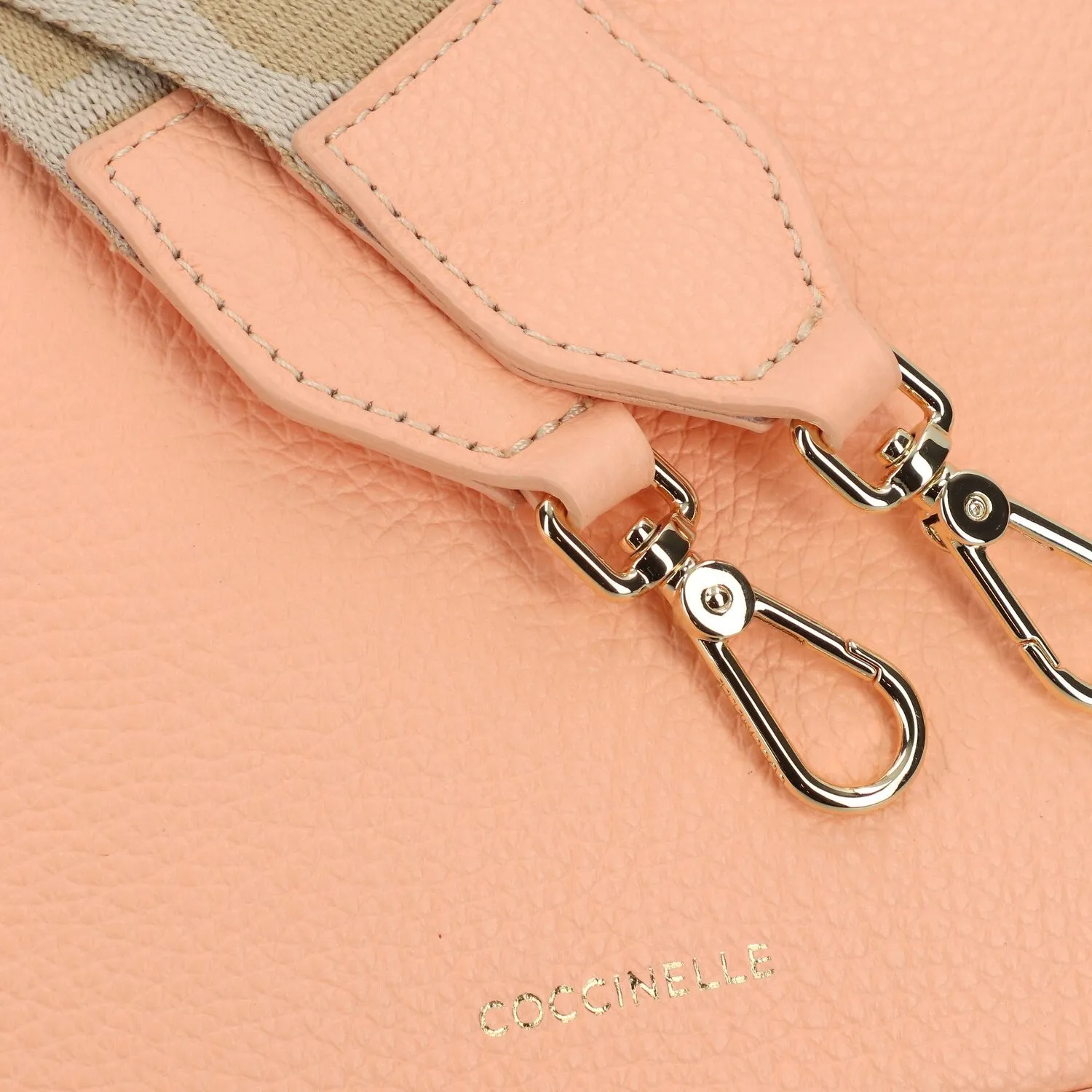 Coccinelle Tebe Borsa a tracolla in pelle 18 cm