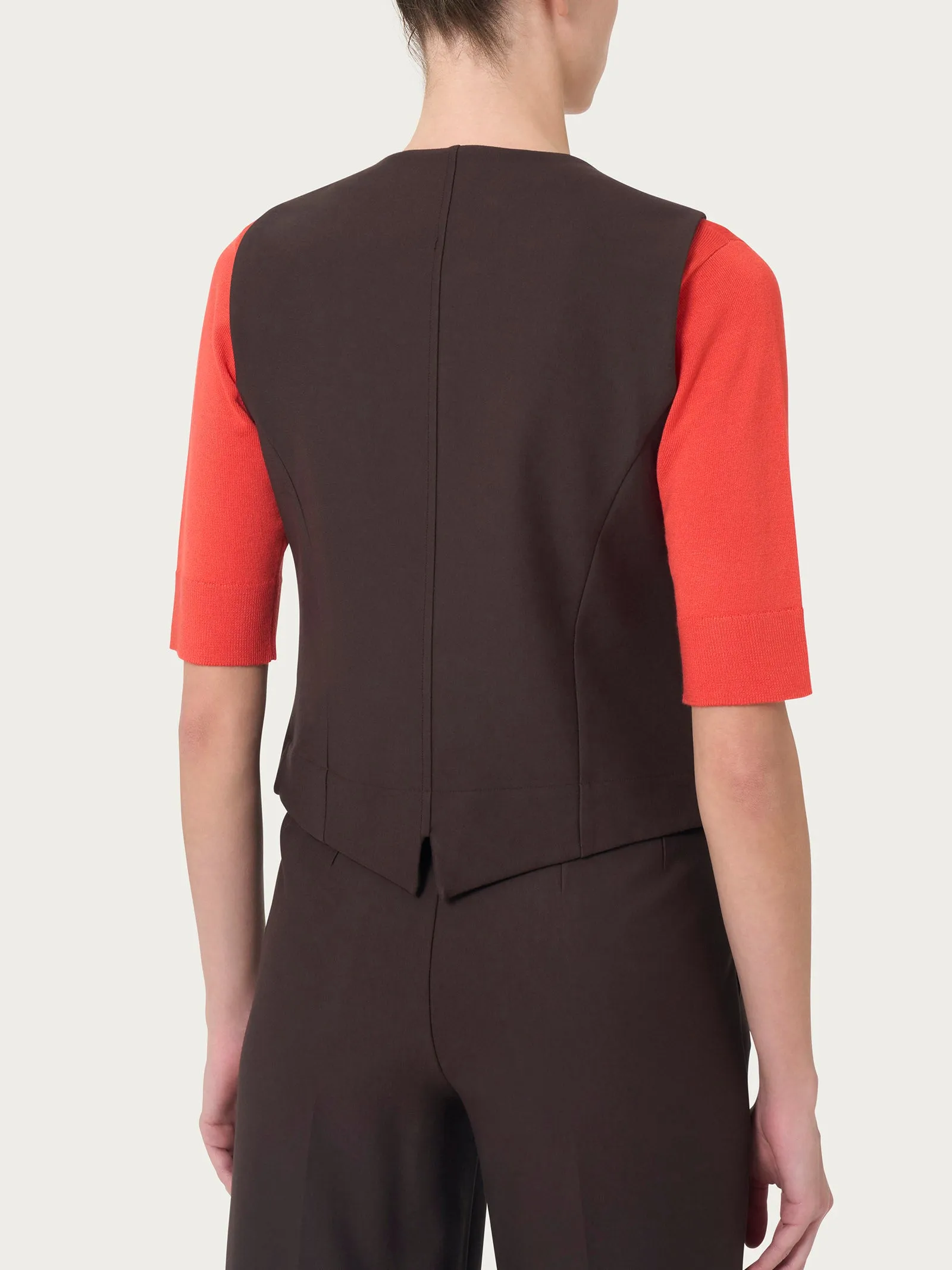 Gilet con quattro bottoni in Compact  - Chocolate Torte