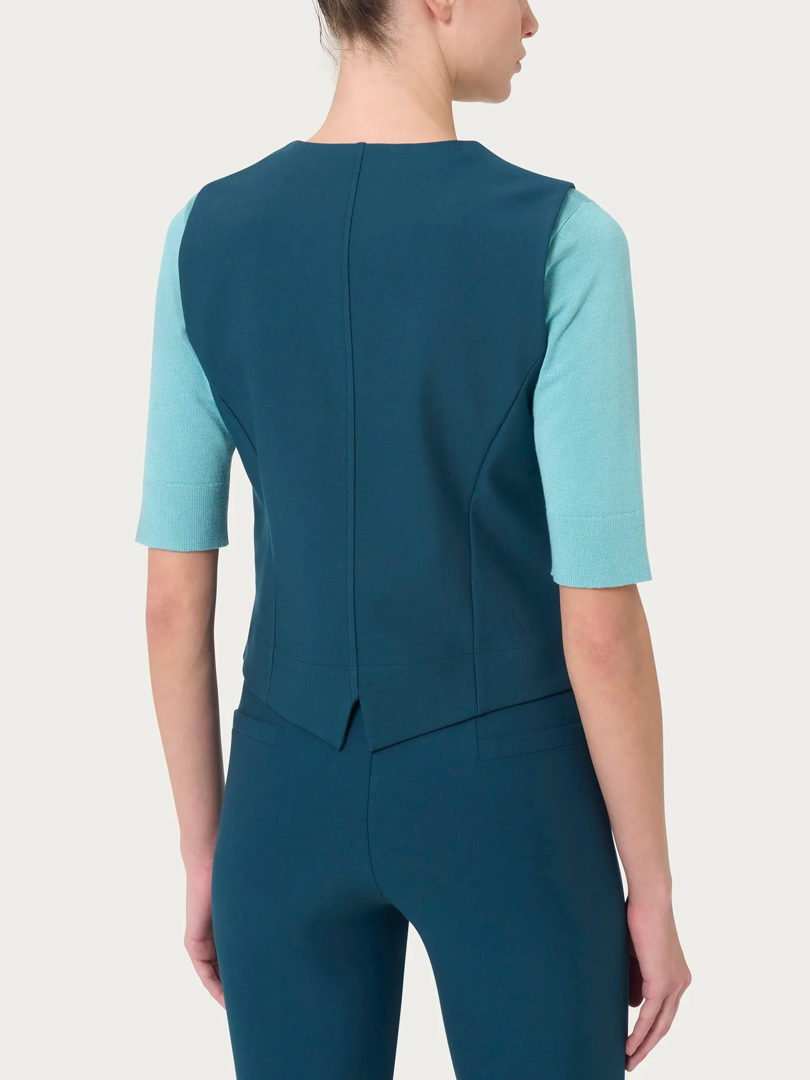Gilet con quattro bottoni in Compact  - Reflecting Pond