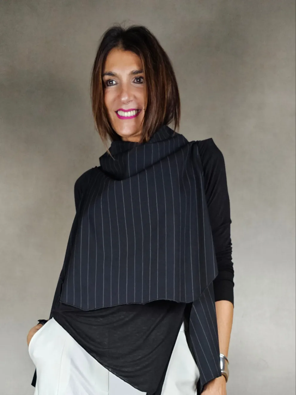 gilet cratere gessato 93ny6ea
