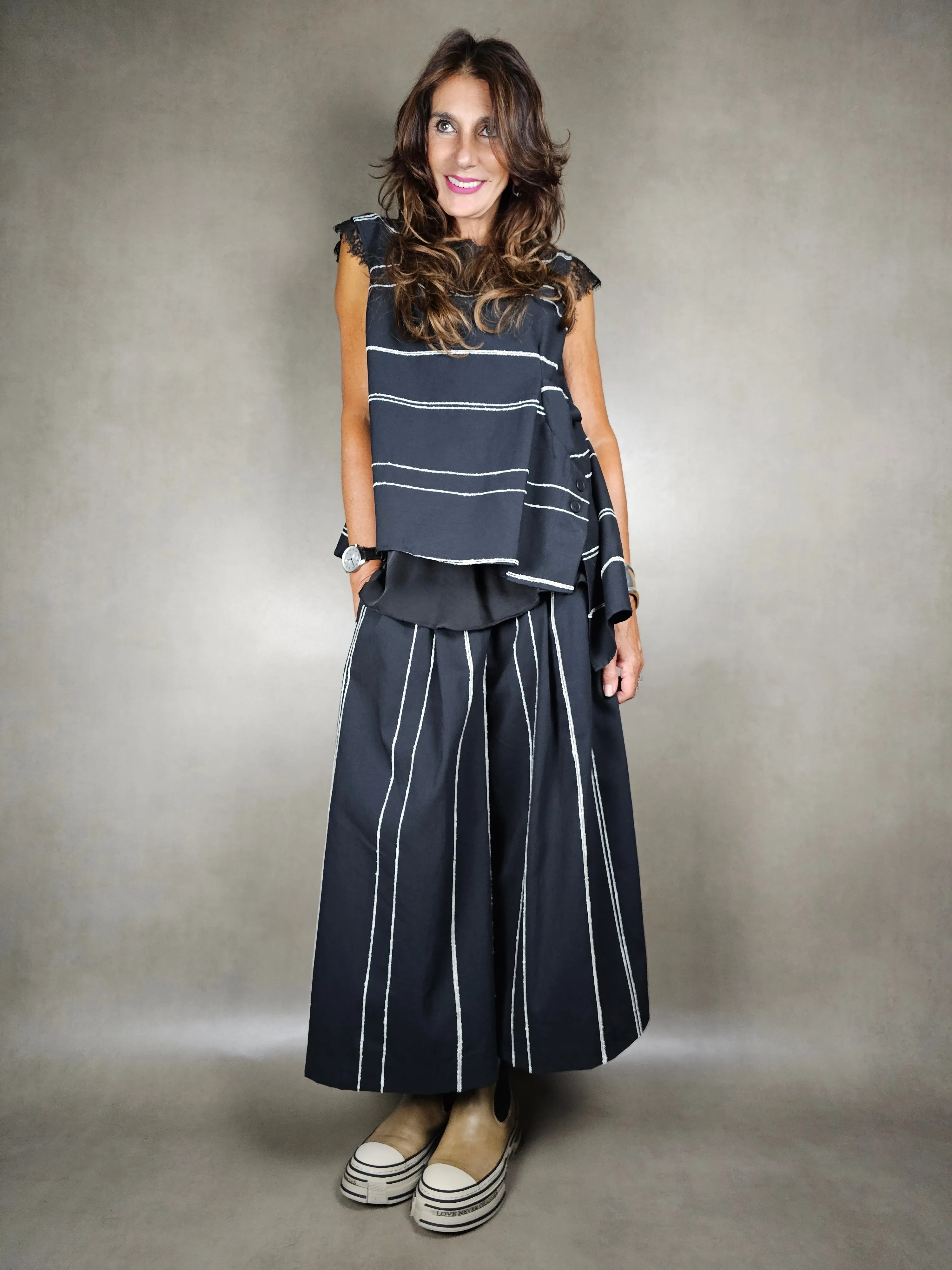 gilet cuciture ricamo 63co23pl9of
