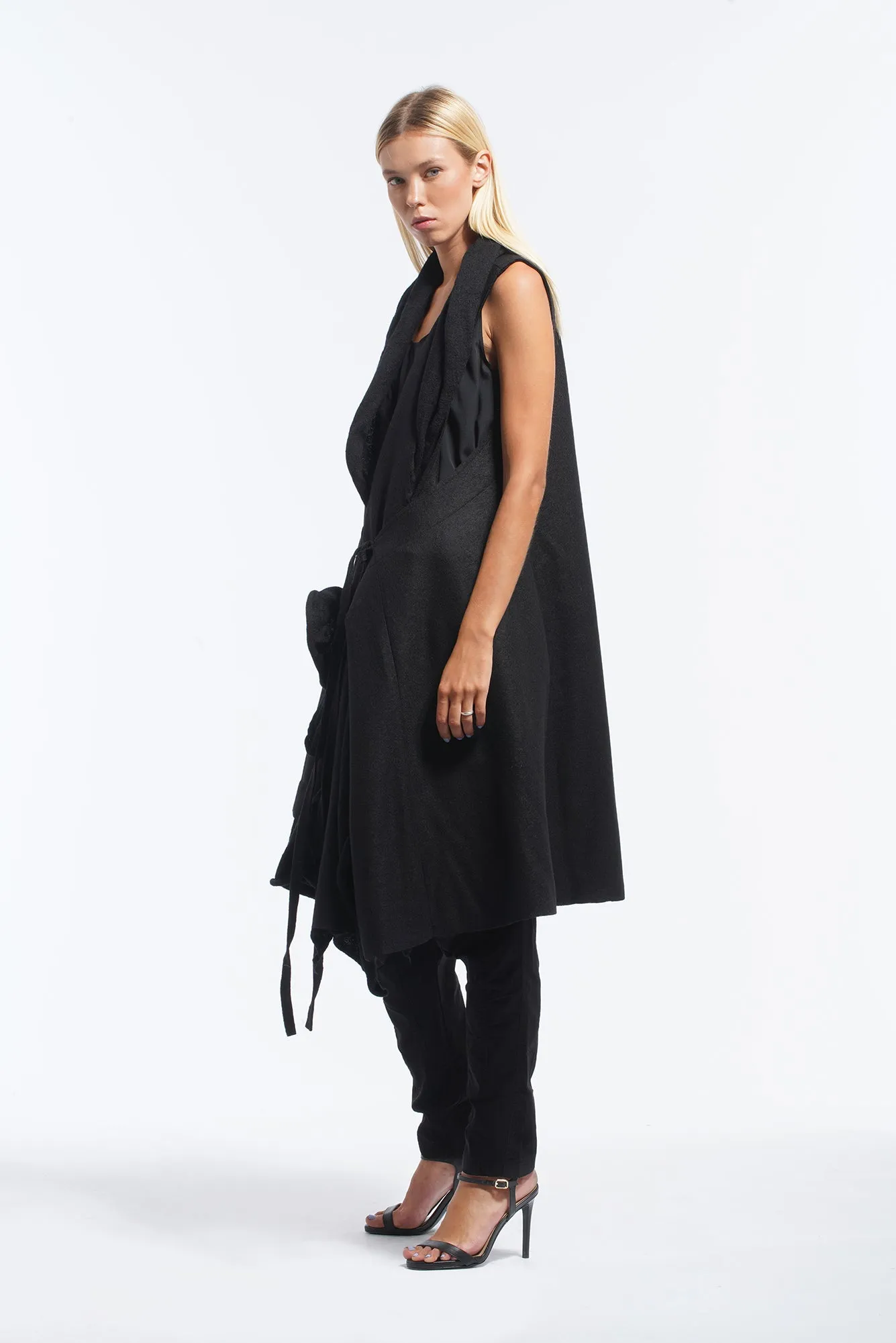 Gilet lungo over nero in lana