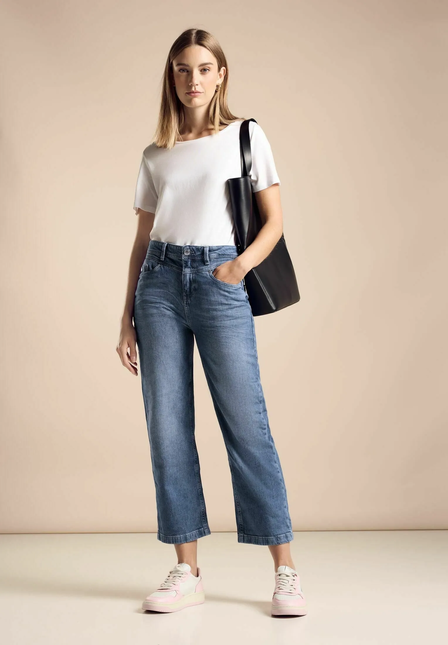 Jeans a sigaretta