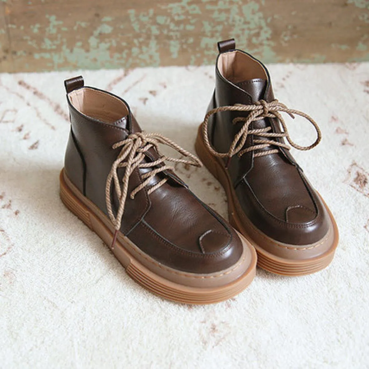 Mori Letterario Retro Punta Rotonda Stringati Stivali da Donna Stile Britannico Fondo Spesso Stivali da Donna Fatti a Mano Piatt