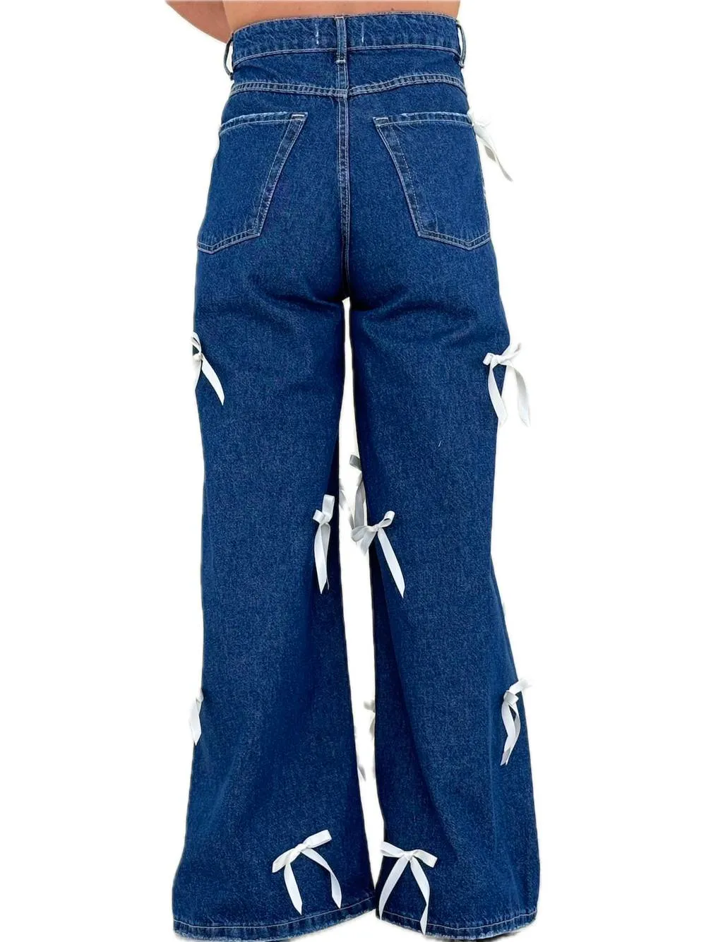 Pantalone Con Fiocchetti