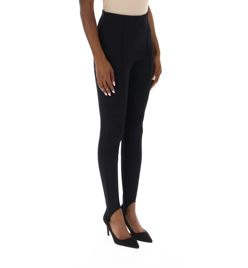 Pantalone con staffe