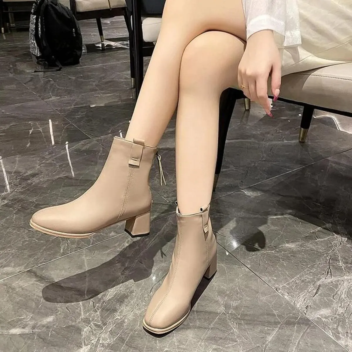 Scarpe autunnali per le donne Stivali da donna 2022 Nuovi tacchi alti Stivali da donna di lusso Donna Inverno Zeppa Offerte di l