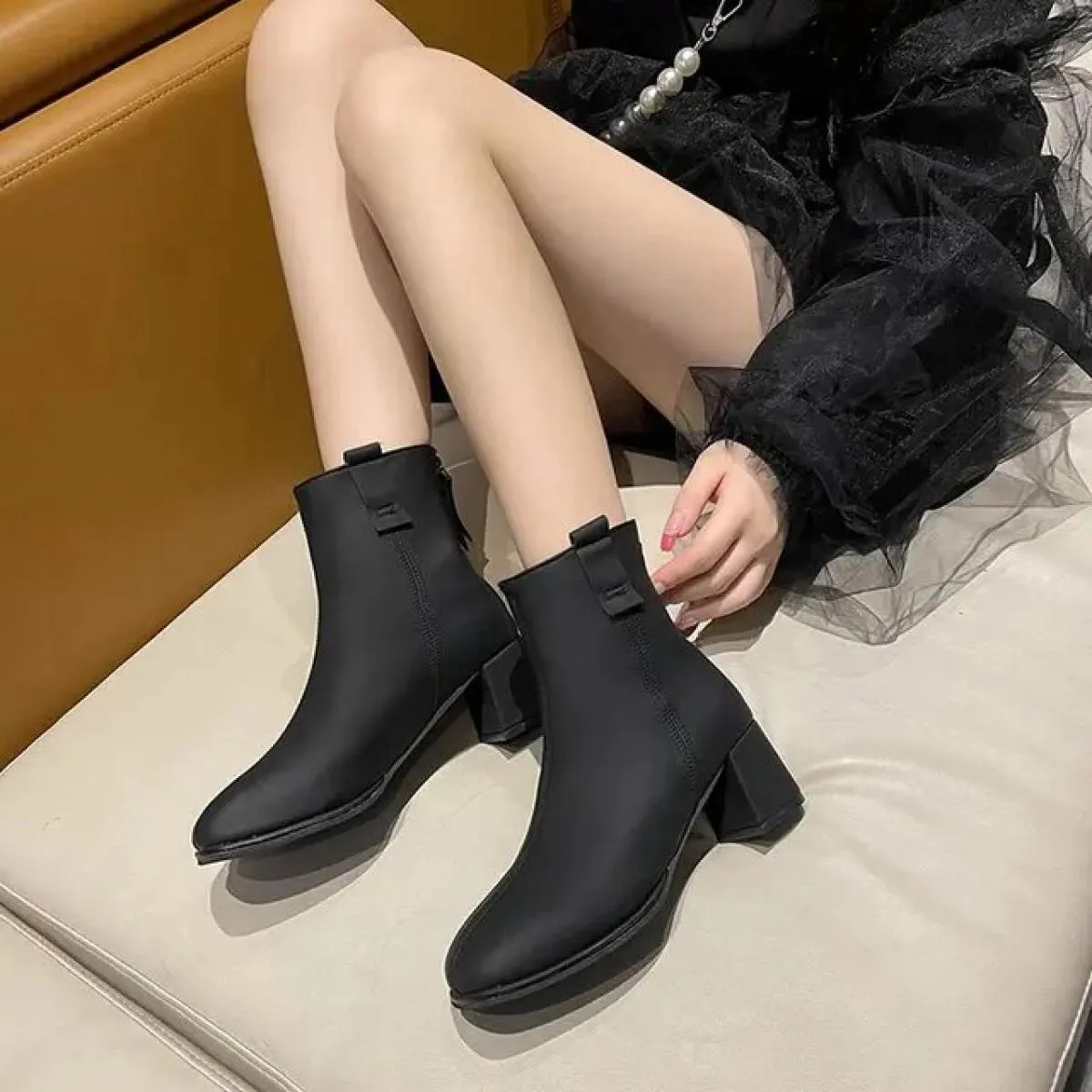 Scarpe autunnali per le donne Stivali da donna 2022 Nuovi tacchi alti Stivali da donna di lusso Donna Inverno Zeppa Offerte di l