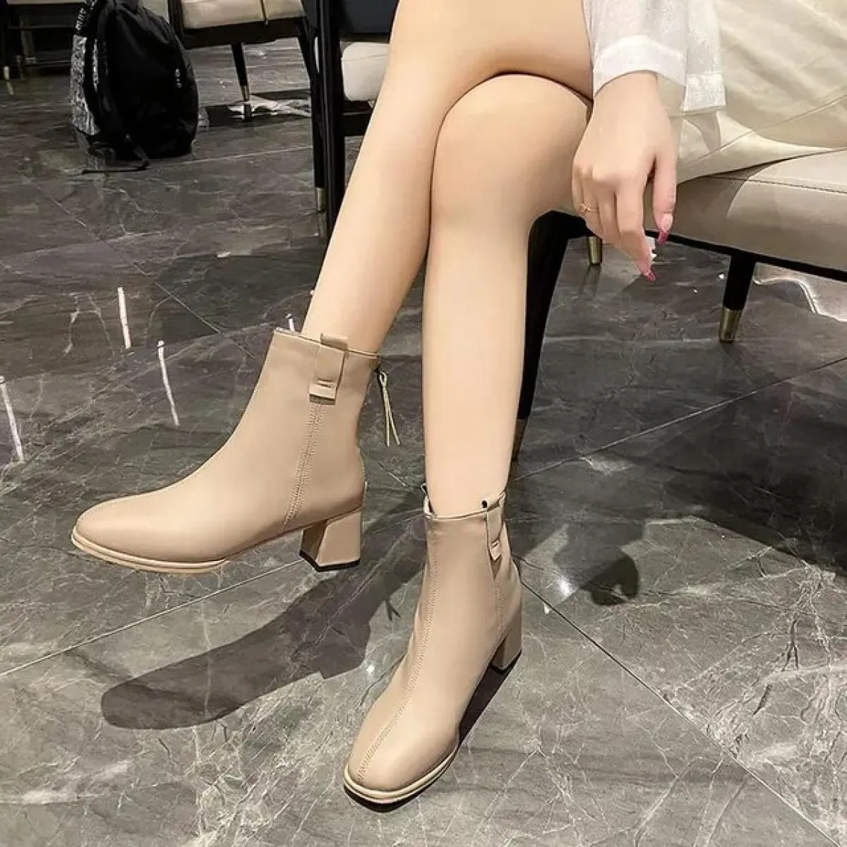 Scarpe autunnali per le donne Stivali da donna 2022 Nuovi tacchi alti Stivali da donna di lusso Donna Inverno Zeppa Offerte di l
