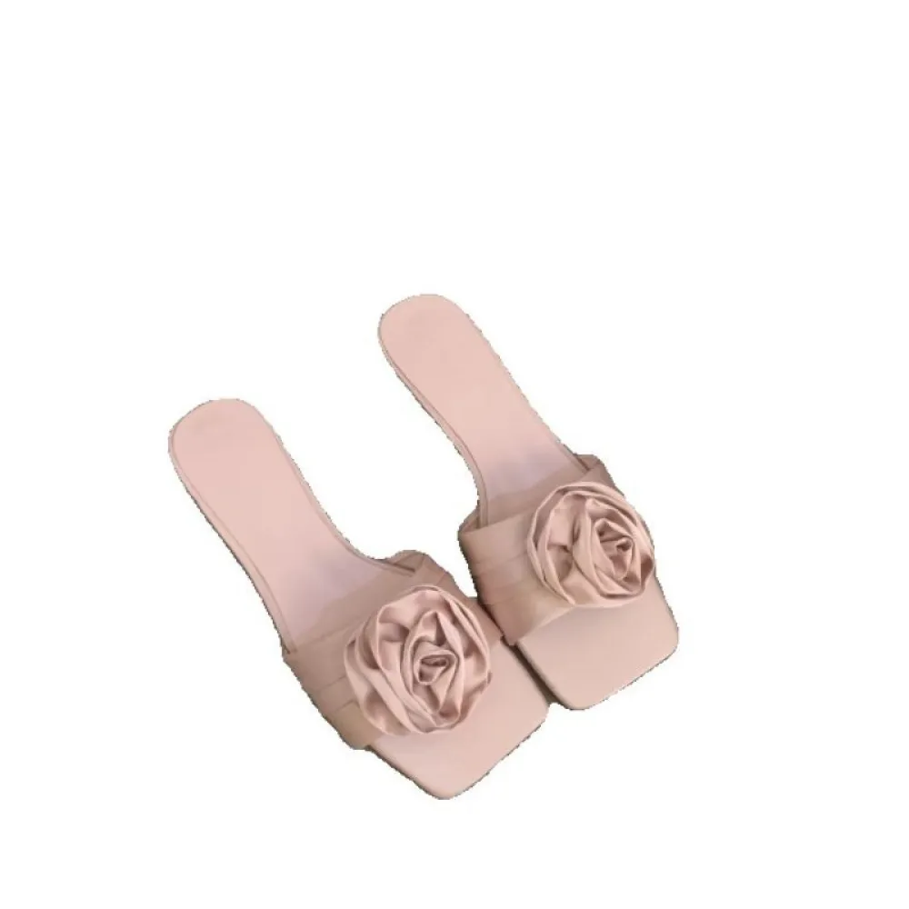 Scarpe da fata con gonna, tacchi alti, sandali e pantofole, sandali estivi francesi con fiori d'argento con tacco alto, pantofol