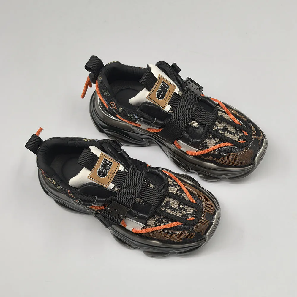 Scarpe da ginnastica da uomo con suola grossa alla moda patchwork