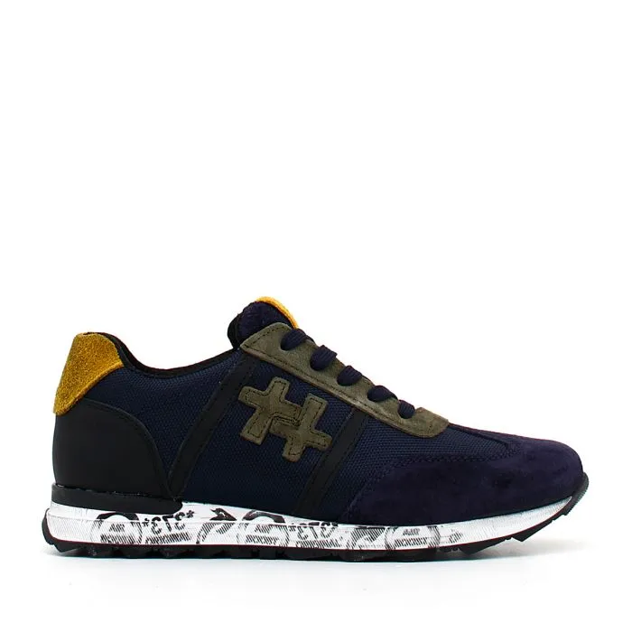 SNEAKERS IN CAMOSCIO