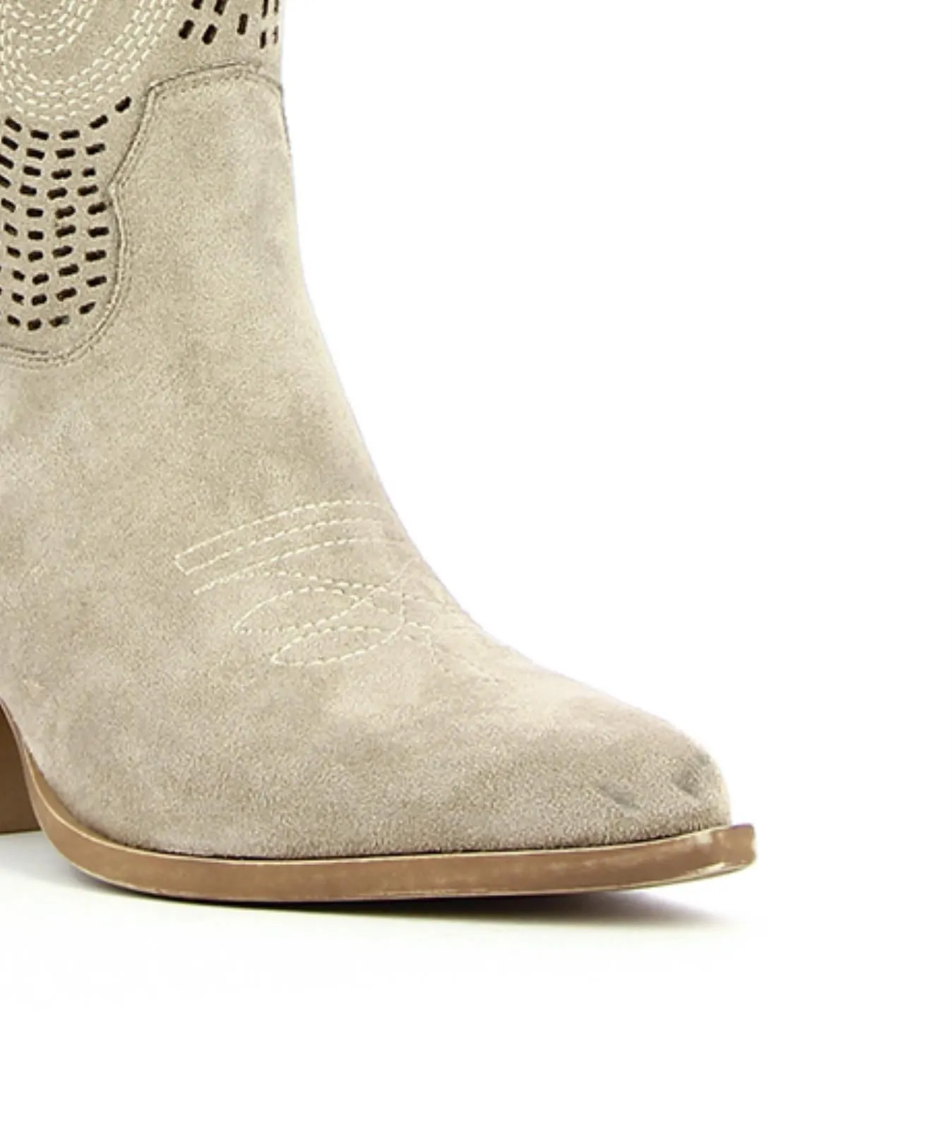 Stivali texani beige con tacco medio largo e gambale traforato
