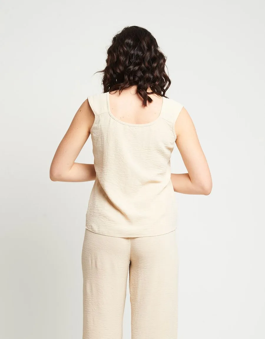 Top a spalla larga con inserto frontale