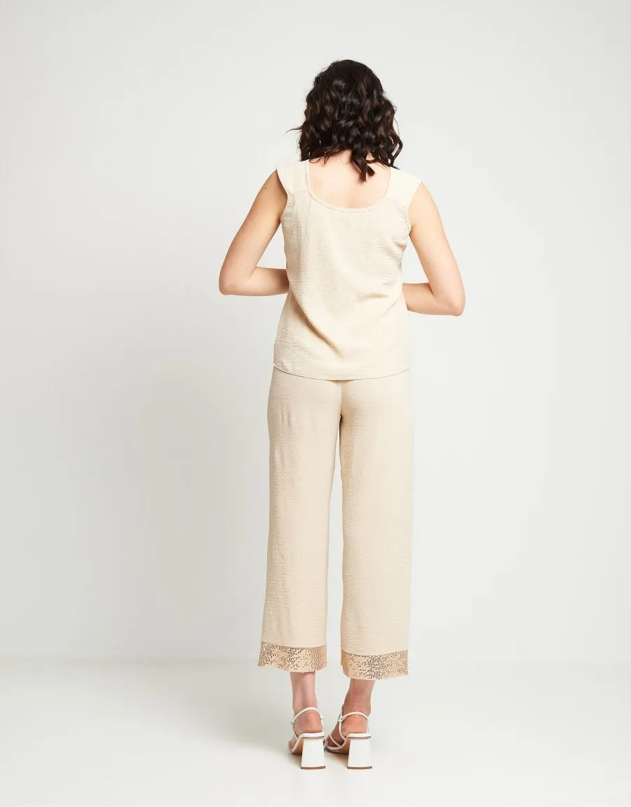Top a spalla larga con inserto frontale